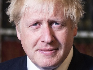 Brytyjski premier wraca do zdrowia. "Ogląda 'Władcę Pierścieni' i rozwiązuje sudoku"