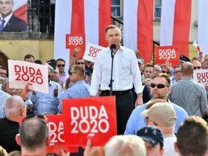 "Te wybory są o tym jaka będzie Polska". Mocne słowa Andrzeja Dudy w Trzebnicy