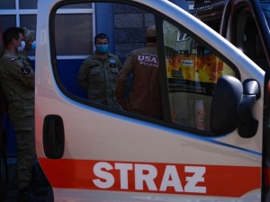 Rzecznik PSP: Polscy strażacy rozpoczęli prace poszukiwawcze na miejscu wybuchu w Bejrucie