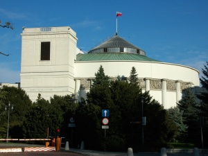 Sejm debatował dziś nad projektem ustawy o terapii ratunkowej i pigułce "dzień po"