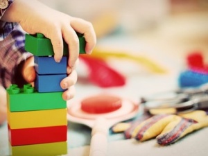 Bezpieczne zabawki - UOKiK radzi jak wybrać bezpieczną zabawkę dla dziecka