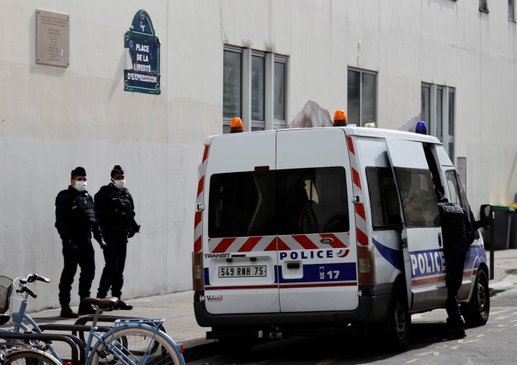 IAN LANGSDON Francja. AFP: sprawca piątkowego ataku w Paryżu myślał, że atakuje „Charlie Hebdo”