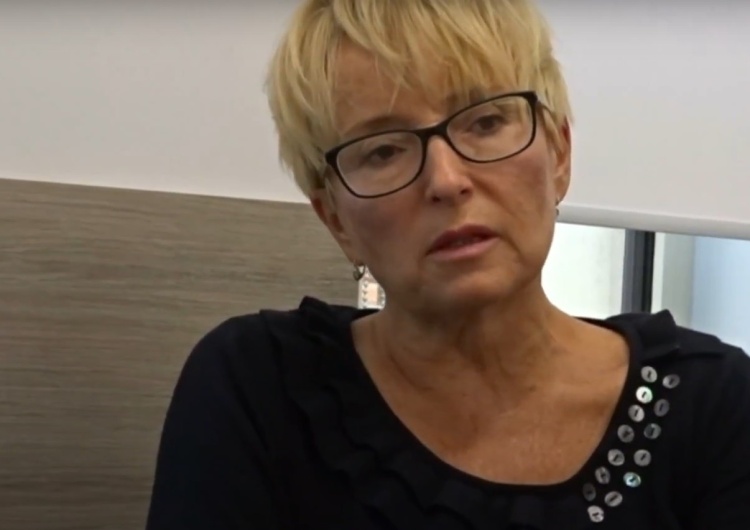 sędzia Beata Morawiec [video] Sędzia Morawiec nie ma czasu żeby stawić się przed Izbą Dyscyplinarną, ale ma czas na skarżenie się europosłom