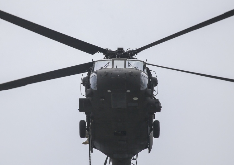 Black Hawk, Military_Material Pięć Black Hawków z Mielca dostarczonych na Filipiny