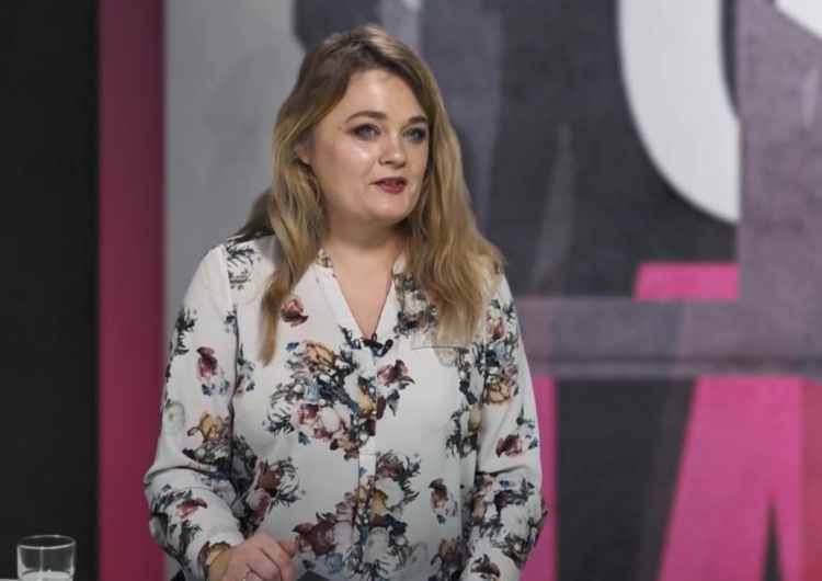 Agata Puścikowska Presja ma sens. Dziennikarka napisała o koszulce Reserved z nadrukiem szydzącym z prawd wiary. Firma wycofuje model