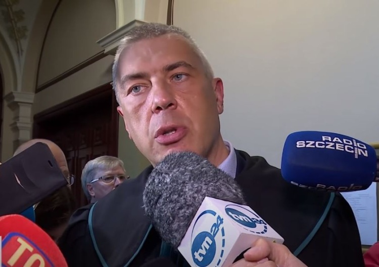 Giertych domaga się delegalizacji PiS.