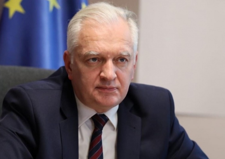 Kiedy nastąpi decyzja ws. obostrzeń? Jest zapowiedź Gowina
