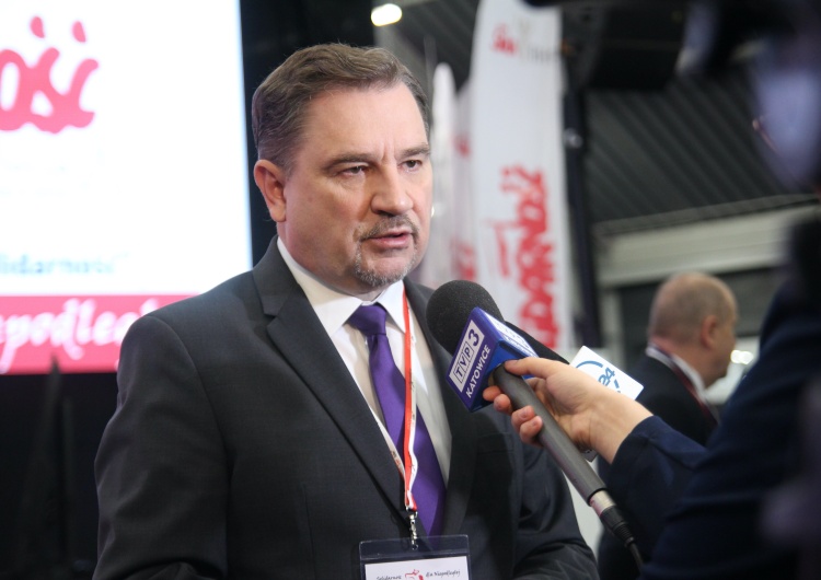 Prokuratorzy szczepieni w pierwszej kolejności. Piotr Duda: Jestem zbulwersowany