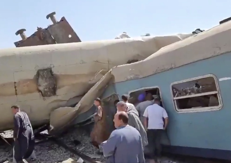  Egipt: 32 zabitych i 66 rannych w zderzeniu dwóch pociągów 