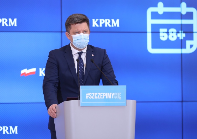 „Sektor spożywczy jest kluczowym obszarem gospodarki”. Związkowcy apelują do min. Dworczyka i Gowina ws. szczepień