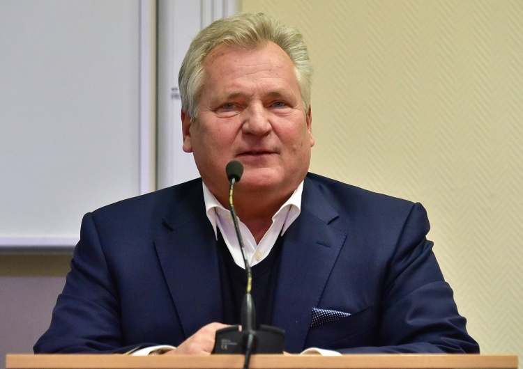 Aleksander Kwaśniewski Kwaśniewski ostro do Budki: Niech przestanie obrażać a weźmie się za robotę