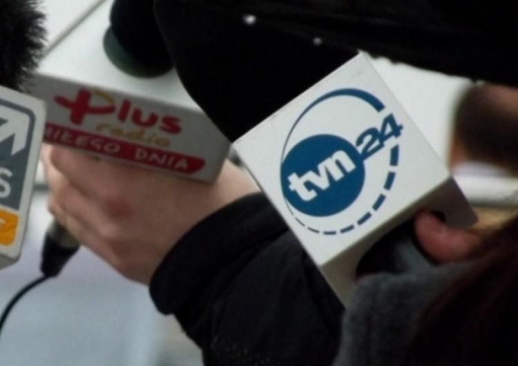 Znany dziennikarz odchodzi z TVN24