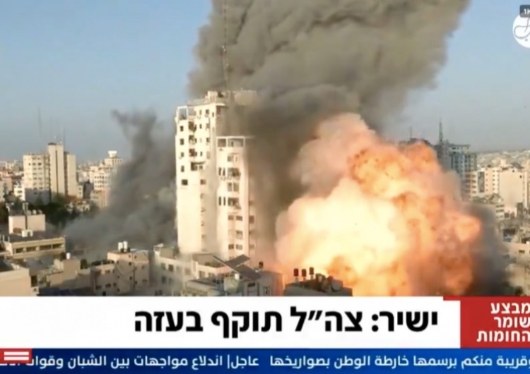 Trwa ostrzał rakietowy południowego Izraela ze Strefy Gazy po nocy intensywnych walk