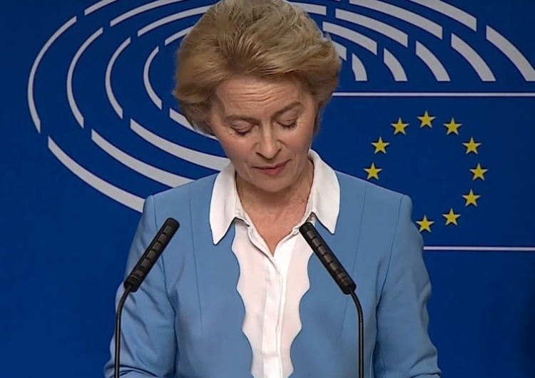 Przewodnicząca Komisji Europejskiej Ursula von der Leyen. Szefowa KE: Przekroczyliśmy liczbę 250 milionów szczepień