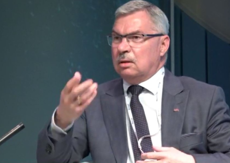 Krzysztof Dośla na debacie I Forum Morskiego RG Trwa I Forum Morskie Radia Gdańsk. Krzysztof Dośla: