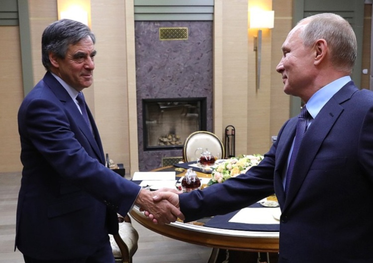 François Fillon salarié de Vladimir Poutine..