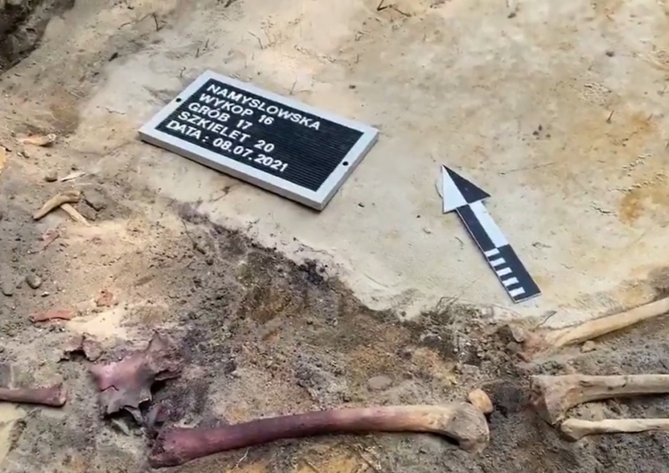 Szczątki jednej osoby i zarys kilku kolejnych jam grobowych odnaleziono podczas prac na terenie dawnego więzienia 