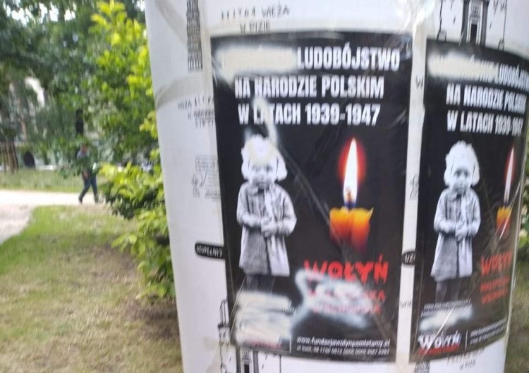 W Szczecinie zawisły plakaty upamiętniające ukraińskie ludobójstwo. Słowo
