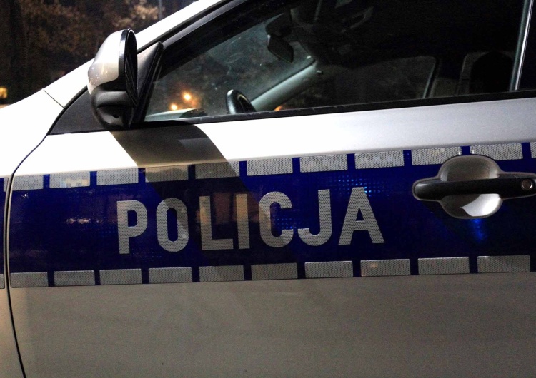  Warmińsko-mazurskie: Zatrzymano kierowcę z prawie 4 promilami. Policję zawiadomił jego syn