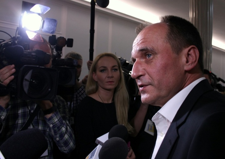 Lider Kukiz'15 Paweł Kukiz w Sejmie Kukiz szczerze o zamieszaniu w Sejmie.