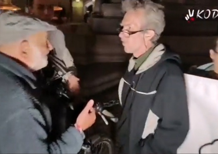  [VIDEO] Starszy Pan skwitował w krótkich żołnierskich słowach wulgarną pikietę na Rynku w Krakowie