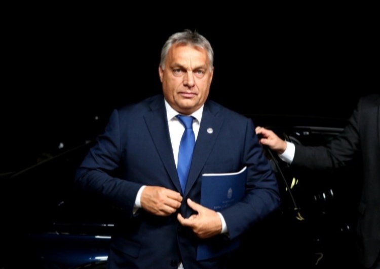 Orban: Z zadowoleniem przyjmujemy decyzję polskiego TK