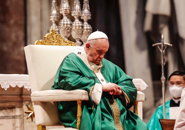Papież Franciszek Papież: Czynić Synod, to stanąć na tej samej drodze, co Słowo