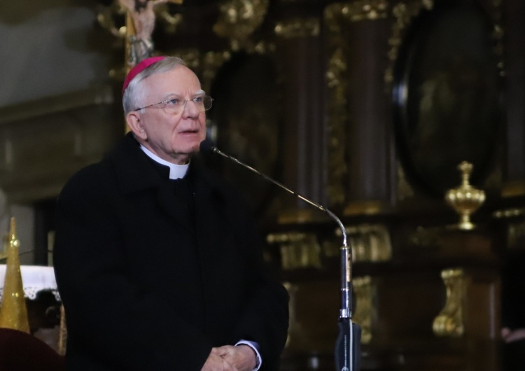 Abp Jędraszewski: Marność osiąga poziomy, które budzą lęk i zagubienie