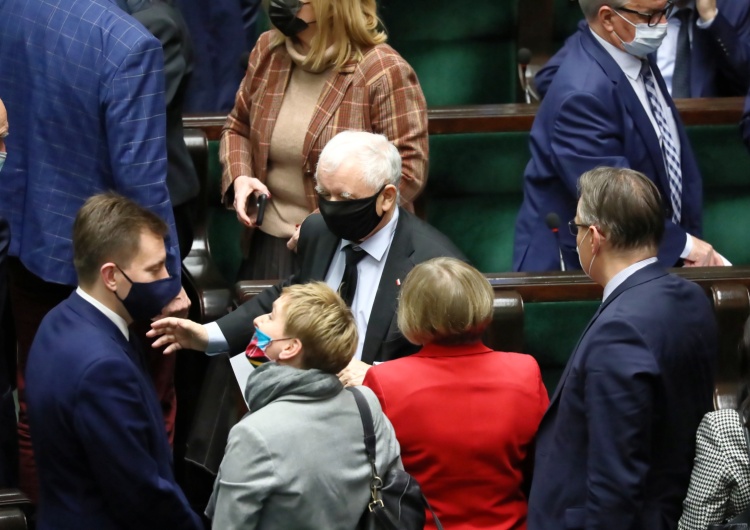  Zakończyło się posiedzenie klubu PiS. Kaczyński zabrał głos ws. Mejzy