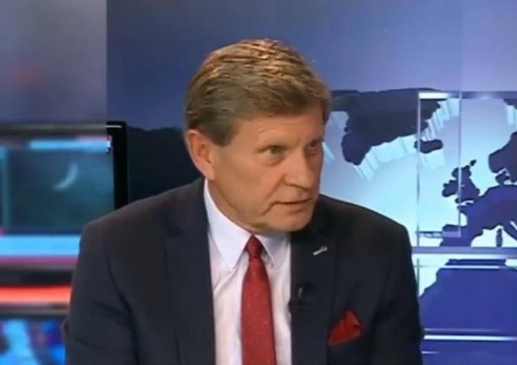 Czy prof. Leszek Balcerowicz jest przeciw czy popiera 500+?