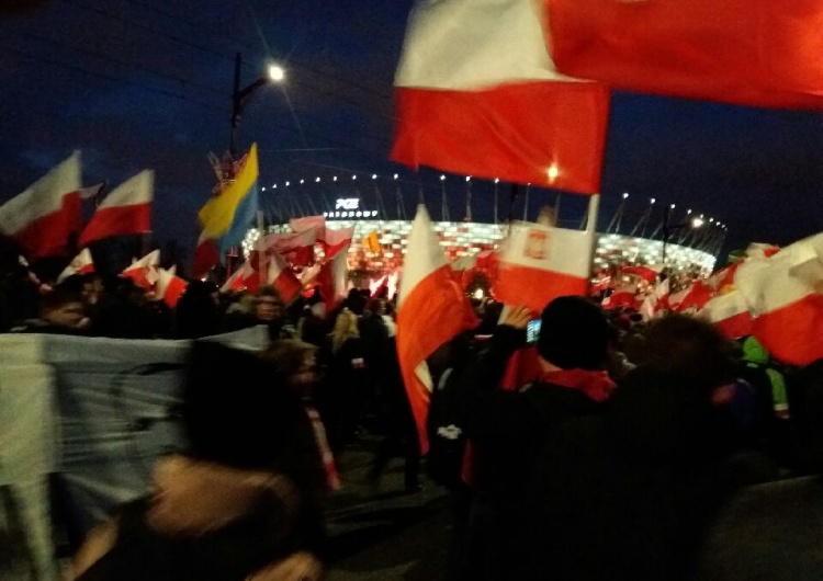 Prawie 70 proc. Polaków NIE UWAŻA żeby w Marszu Niepodległości maszerowało 60 tysięcy nazistów