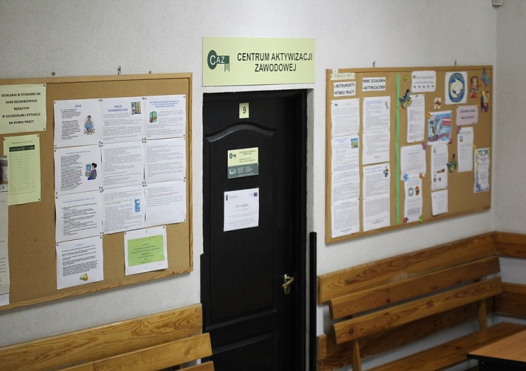 Coraz trudniej o wykwalifikowanych pracowników