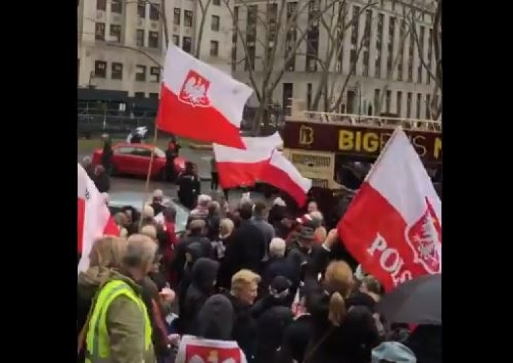  [video] Demonstracja amerykańskiej Polonii przeciwko S.447 na Manhattanie