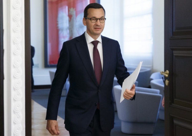 Pożar #NotreDame. Premier Morawiecki deklaruje: Katedrę odbudujemy WSZYSCY razem