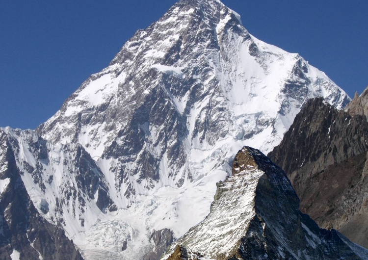  Polacy rezygnują z tegorocznej, zimowej próby wejścia na K2. Co powodem?