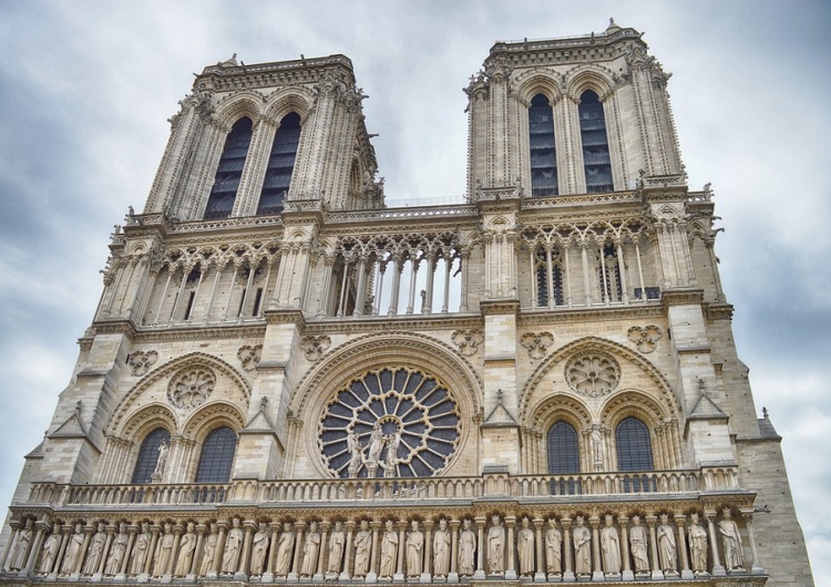 Katedrze Notre-Dame grozi zawalenie? Ekspert ostrzega przed zagrożeniem
