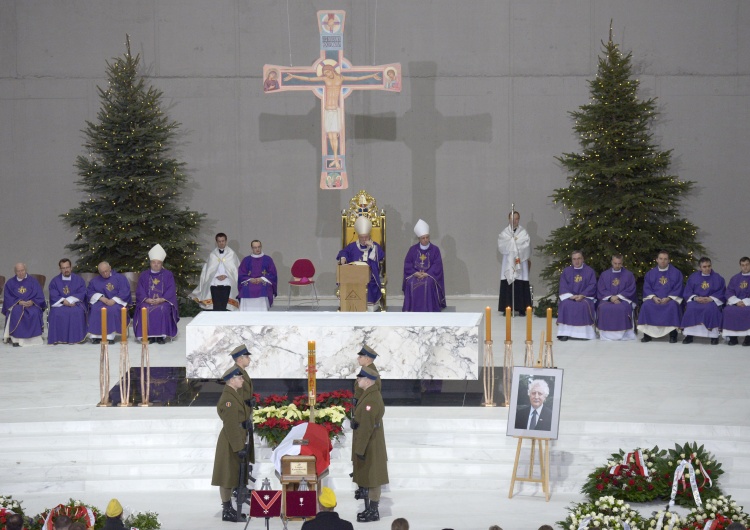 Tomasz Gutry W Warszawie pożegnano Longina Komołowskiego