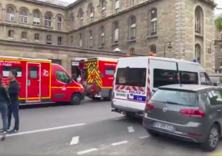  Francja. Sprawca ataku na paryską komendę policji gromadził tajne dokumenty służb