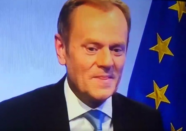 Wprost: Tusk chce zablokować kandydaturę Kidawy-Błońskiej na prezydenta. Sygnał do zniszczenia Schetyny