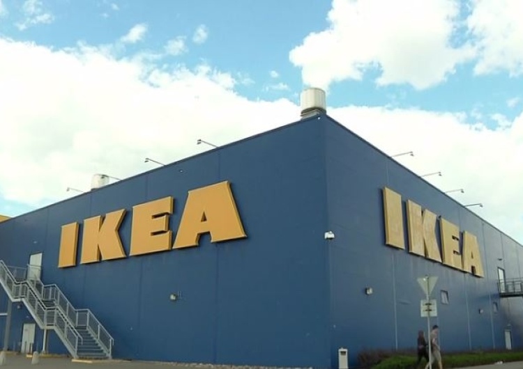  IKEA zastępuje Boże Narodzenie "zimową imprezą", a choinkę "rośliną sztuczną”