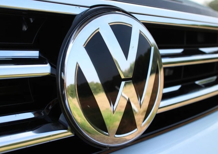 Raport żydowskiej organizacji, w którym Polska jest "najbardziej antysemicka" finansował… Volkswagen?