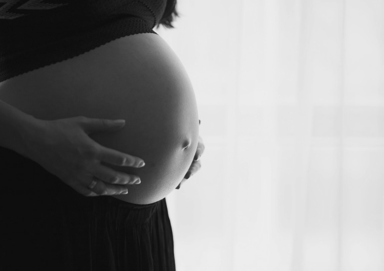 Amnesty International: "Aborcja jest prawem człowieka". Mocna reakcja internautów