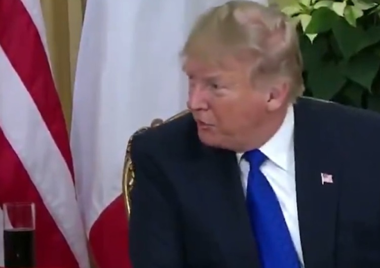 Trump do Macrona: "Chcesz jakichś miłych bojowników ISIS?". "Galijski kogut stroszy pióra"