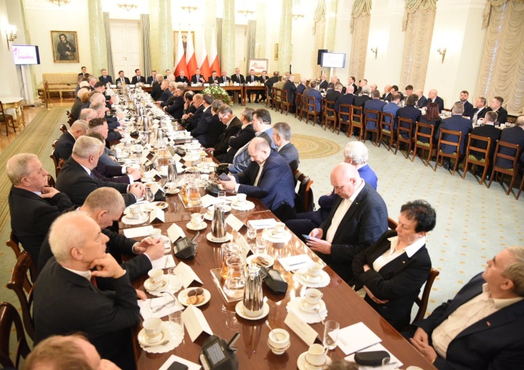  [FOTORELACJA] Posiedzenie Komisji Krajowej Solidarności w Pałacu Prezydenckim
