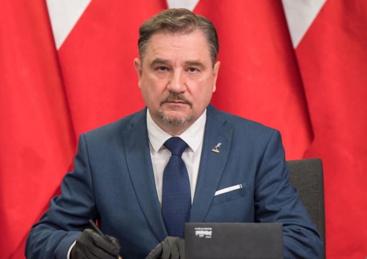 Piotr Duda: Płaca minimalna w przyszłym roku powinna wynosić co najmniej 2800 zł