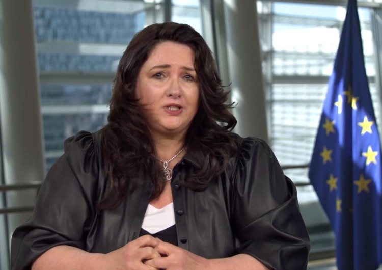 "Okazuje się, że odebrano fundusze UE samorządom, które w ogóle nie podjęły uchwał dot. ideologii LGBT"