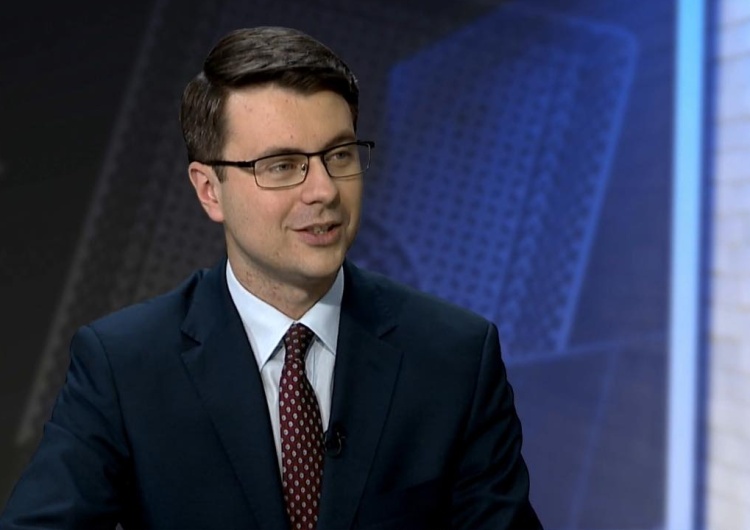 Müller: Rząd przyjmie projekt ustawy podnoszącej emerytury działaczom opozycji w PRL
