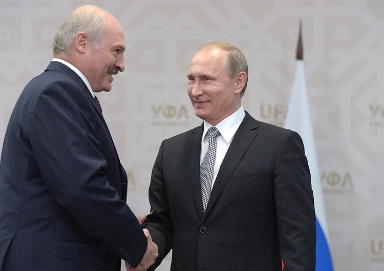  Rosja: Media mówią o spotkaniu Łukaszenki z Putinem. Kreml zaprzecza