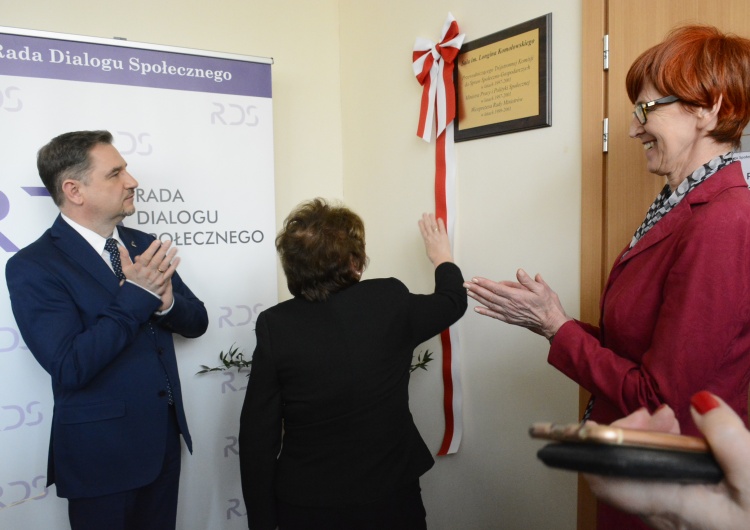 Longin Komołowski patronem Sali obrad Rady Dialogu Społecznego