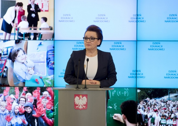 fot. P. Tracz Minister Zalewska o wniosku ws. referendum: uszanuję podpisy obywateli